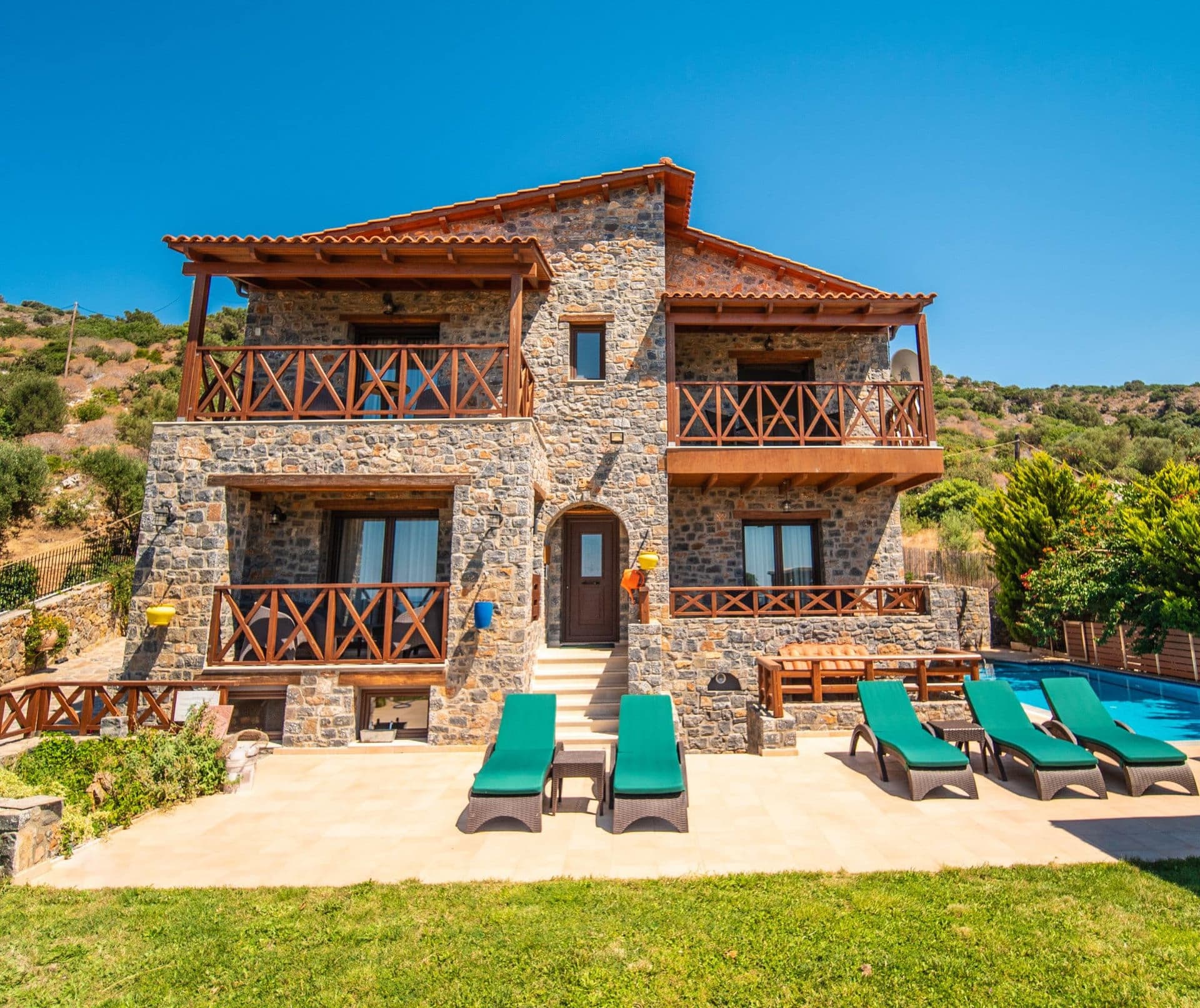 Villa Avia home